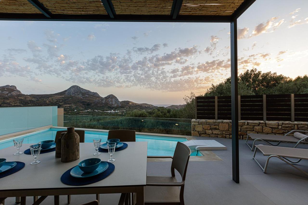 Porti Villas Iraklis Asomatoi Экстерьер фото