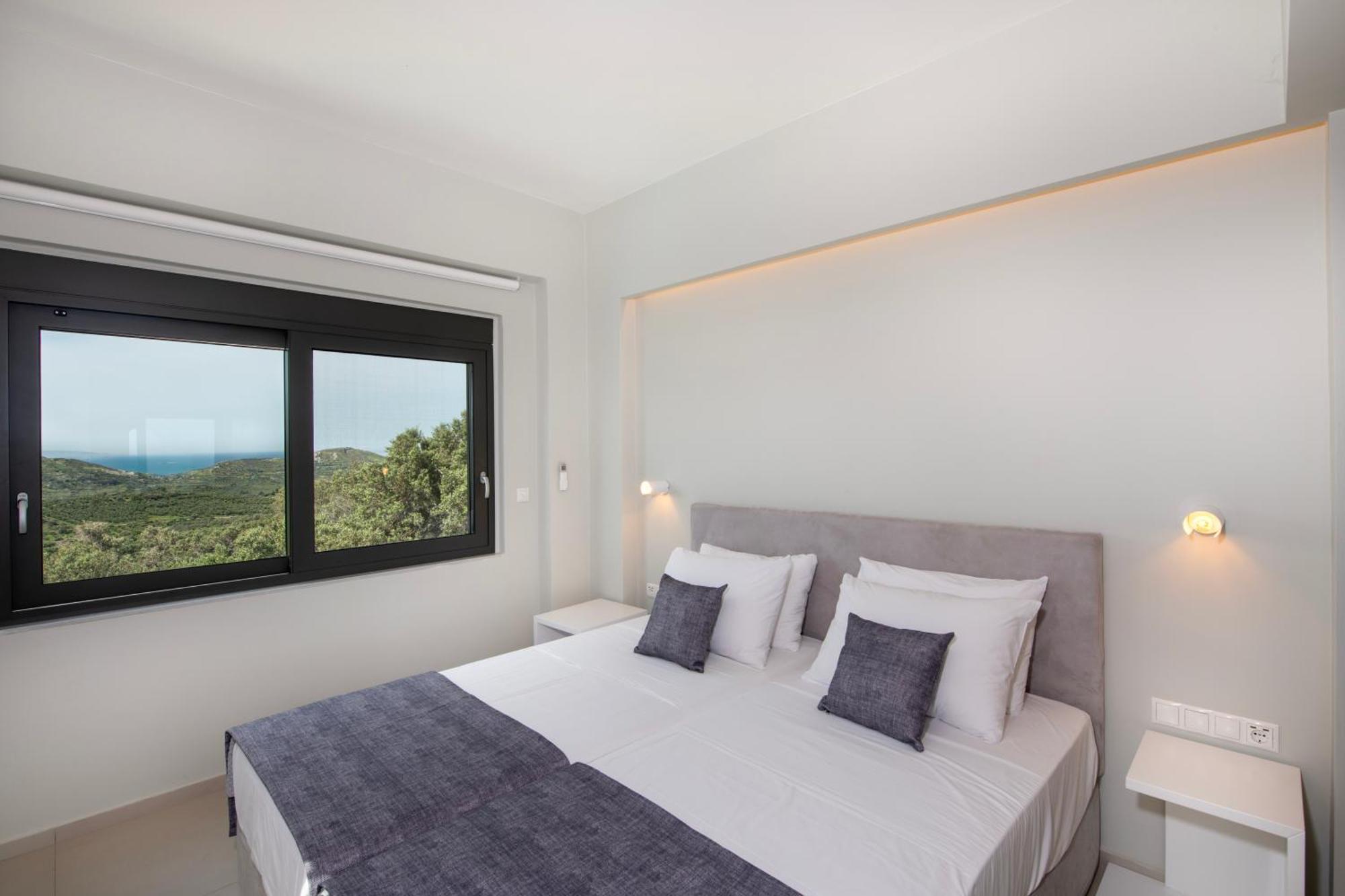 Porti Villas Iraklis Asomatoi Экстерьер фото