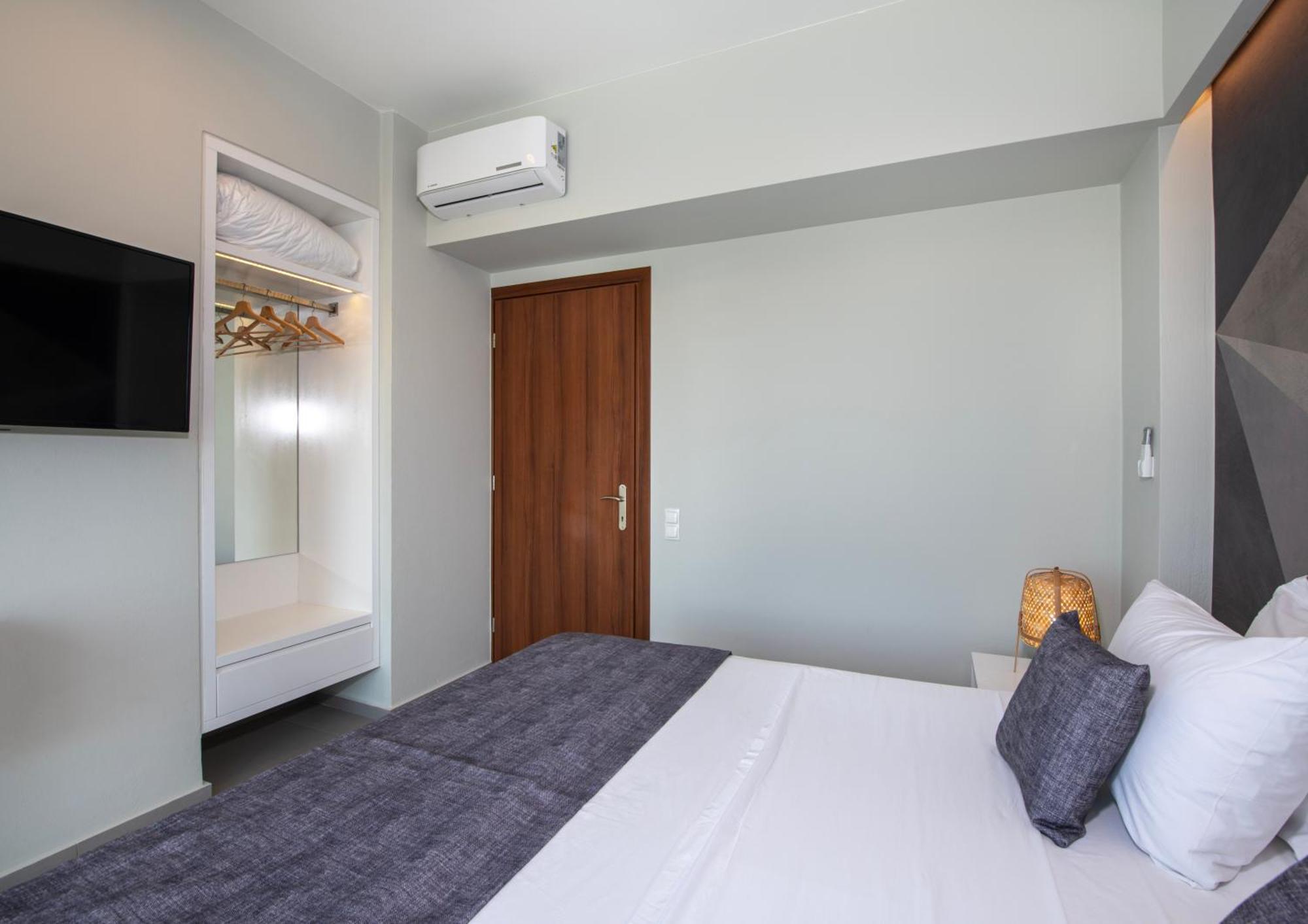 Porti Villas Iraklis Asomatoi Экстерьер фото