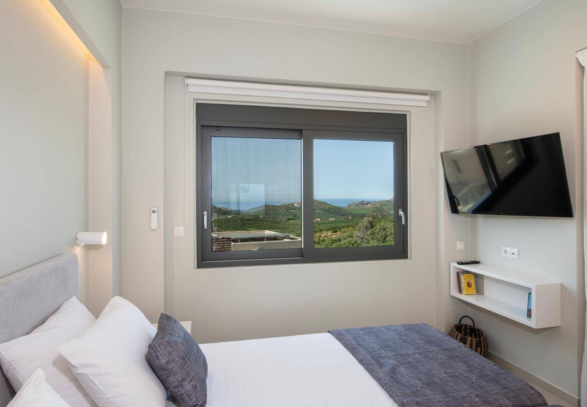Porti Villas Iraklis Asomatoi Экстерьер фото