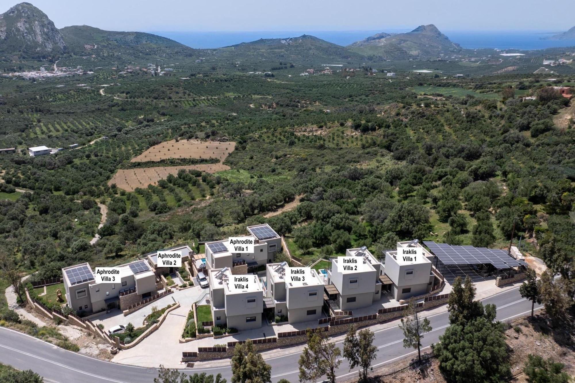 Porti Villas Iraklis Asomatoi Экстерьер фото